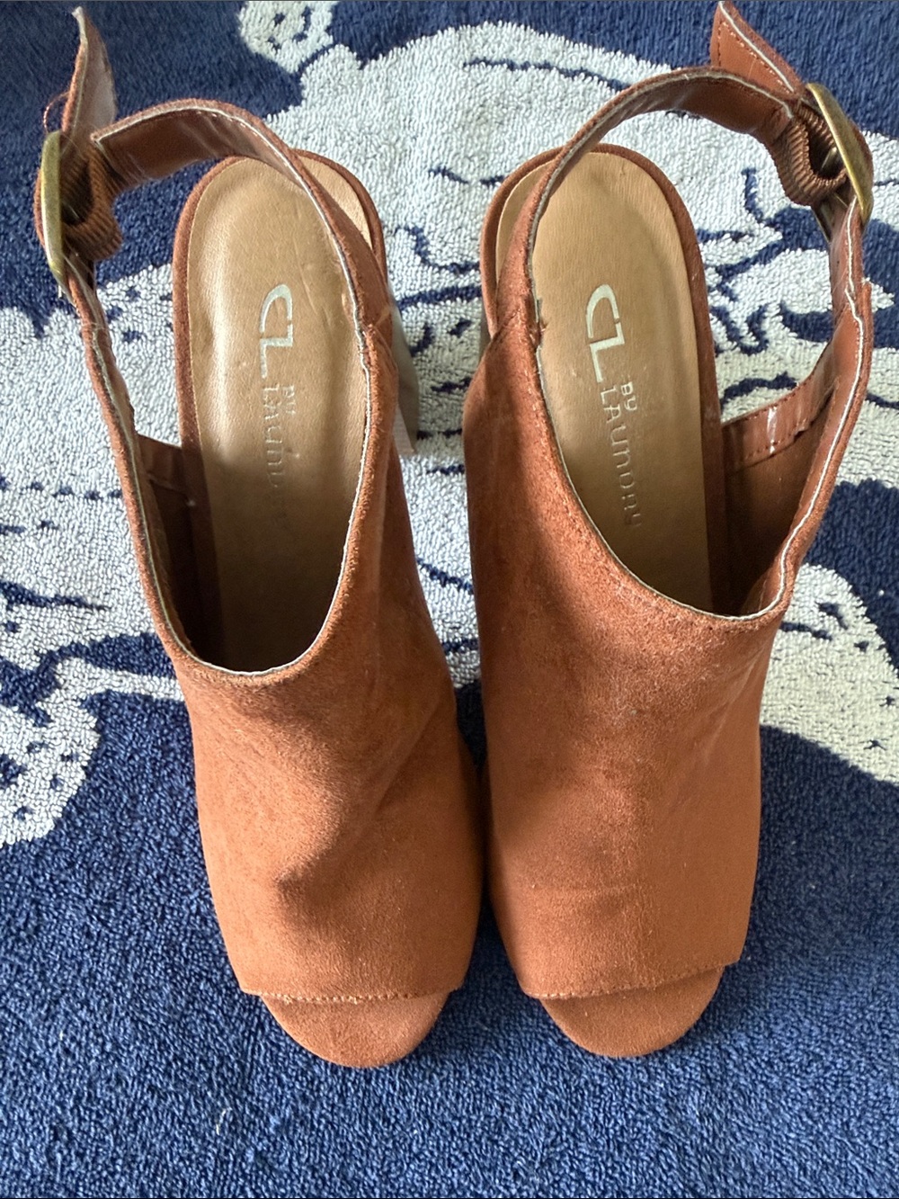 CL by Laundry Rust Suede Open-Toe Wedge Slingback Heels size 8.5M. NWOB